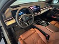 BMW i5 touring grey-07